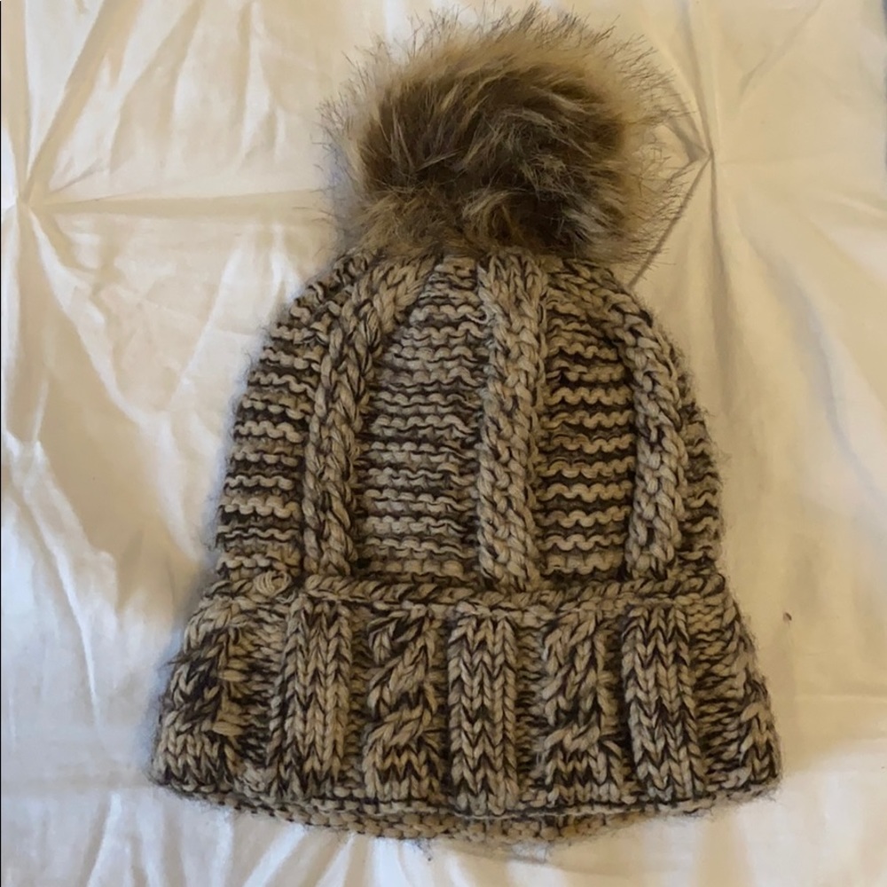 FUZZY HAT